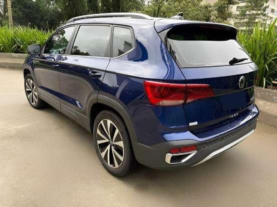 VOLKSWAGEN-TAOS-1.4 250 TSI TOTAL FLEX HIGHLINE AUTOMÁTICO VOLKSWAGEN-TAOS-2023