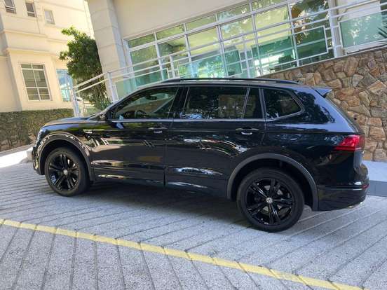 VOLKSWAGEN-TIGUAN-2021
