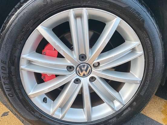 VOLKSWAGEN-TIGUAN-2.0 TSI 16V TURBO GASOLINA 4P TIPTRONIC VOLKSWAGEN-TIGUAN-2010