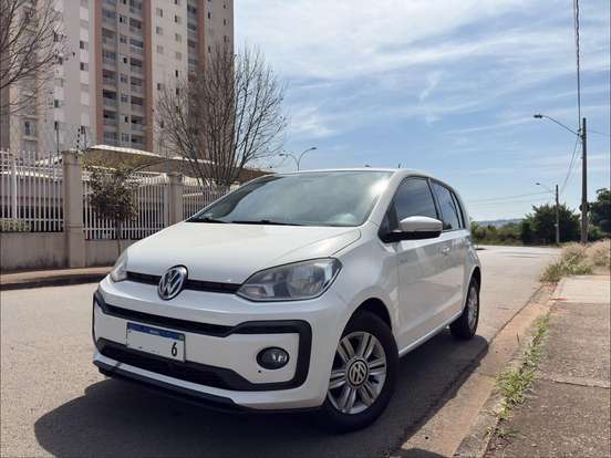 VOLKSWAGEN-UP-2017