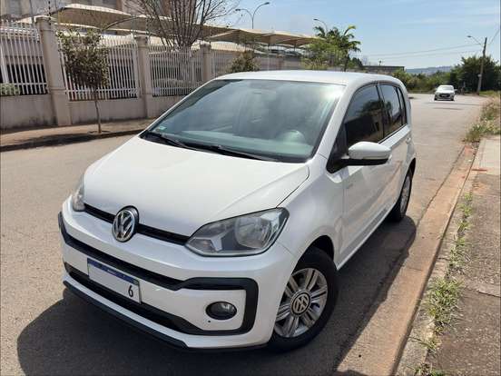 VOLKSWAGEN-UP-1.0 MPI MOVE UP 12V FLEX 4P AUTOMATIZADO VOLKSWAGEN-UP-2017