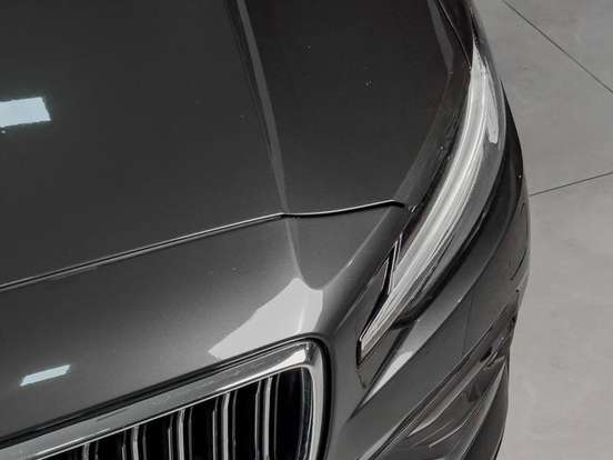 VOLVO-S60-2019