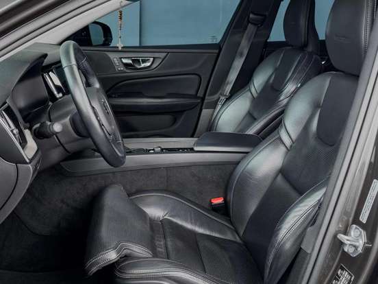 VOLVO-S60-2.0 T5 INSCRIPTION GASOLINA 4P AUTOMÁTICO VOLVO-S60-2019