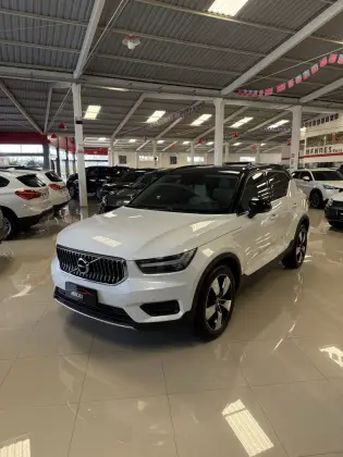 VOLVO XC40 1.5 T5 RECHARGE INSCRIPTION EXPRESSION GEARTRONIC VOLVO XC40 1.5 T5 RECHARGE INSCRIPTION EXPRESSION GEARTRONIC