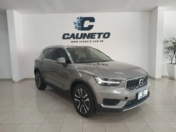 VOLVO XC40 1.5 T5 RECHARGE MOMENTUM GEARTRONIC VOLVO XC40 1.5 T5 RECHARGE MOMENTUM GEARTRONIC