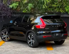 VOLVO XC40 1.5 T5 RECHARGE R-DESIGN GEARTRONIC VOLVO XC40 1.5 T5 RECHARGE R-DESIGN GEARTRONIC