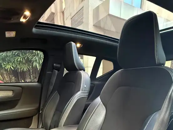 VOLVO-XC40-1.5 T5 RECHARGE R-DESIGN GEARTRONIC VOLVO-XC40-2020