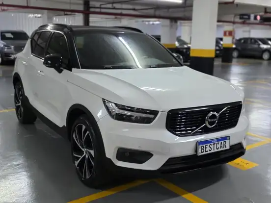VOLVO-XC40-2.0 T5 GASOLINA R-DESIGN AWD GEARTRONIC VOLVO-XC40-2019