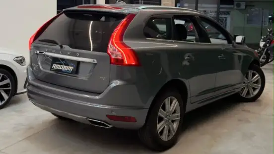VOLVO-XC60-2016