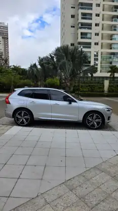 VOLVO-XC60-2019