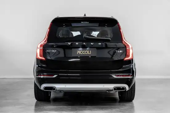 VOLVO-XC90-2019