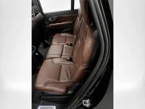 VOLVO-XC90-2019