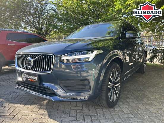 VOLVO-XC90-2019