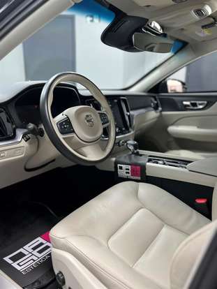 VOLVO-S60-2019