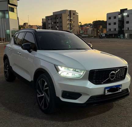 VOLVO-XC40-1.5 T5 RECHARGE R-DESIGN GEARTRONIC VOLVO-XC40-2021