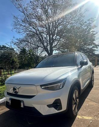 VOLVO XC40 P6 RECHARGE ELECTRIC PLUS