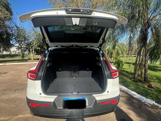 VOLVO-XC40-P6 RECHARGE ELECTRIC PLUS VOLVO-XC40-2024
