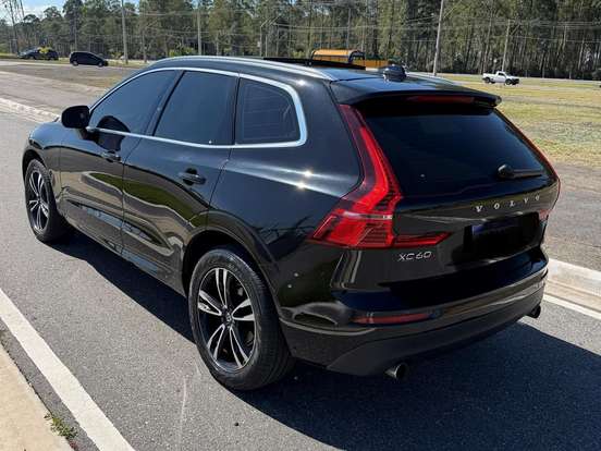 VOLVO-XC60-2.0 T5 GASOLINA MOMENTUM AWD GEARTRONIC VOLVO-XC60-2017