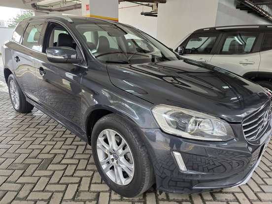 VOLVO-XC60-2.0 T5 MOMENTUM GASOLINA 4P AUTOMÁTICO VOLVO-XC60-2015