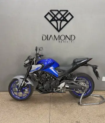 YAMAHA MT-03 ABS YAMAHA MT-03 ABS