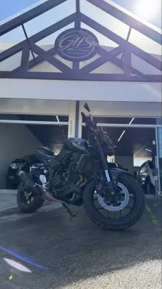 YAMAHA MT-03 ABS YAMAHA MT-03 ABS