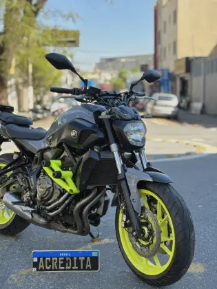 YAMAHA MT-07 ABS YAMAHA MT-07 ABS