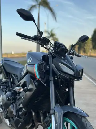 YAMAHA-MT-09-2024
