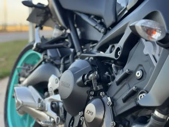 YAMAHA-MT-09 YAMAHA-MT-09-2024