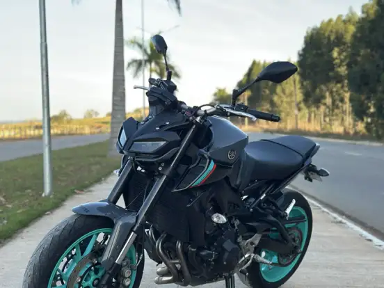 YAMAHA-MT-09 YAMAHA-MT-09-2024