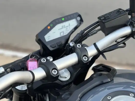 YAMAHA-MT-09 YAMAHA-MT-09-2024