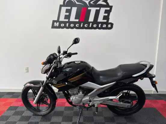YAMAHA-YS 250 FAZER YAMAHA-YS 250 FAZER-2011