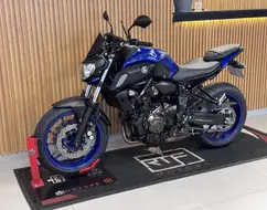 YAMAHA MT-07 ABS YAMAHA MT-07 ABS