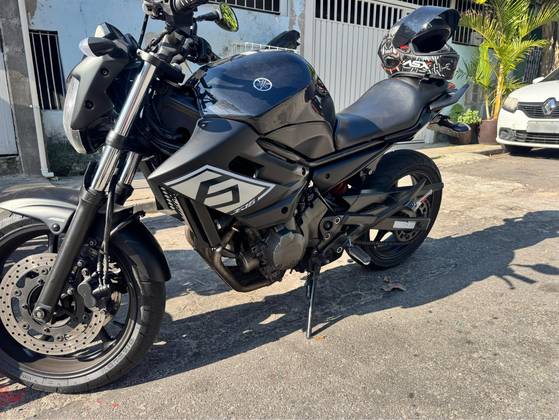 YAMAHA XJ6 N 