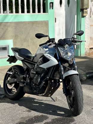 YAMAHA-XJ6 N-2012