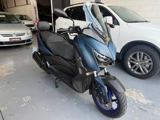YAMAHA XMAX ABS 