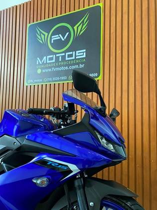 YAMAHA YZF R15 