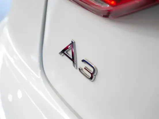 AUDI-A3-2017