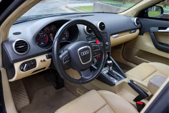 AUDI-A3-2010