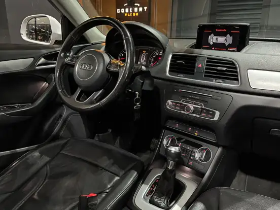 AUDI-Q3-2016