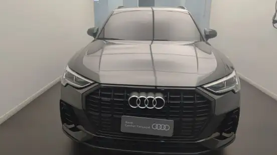 AUDI-Q3-2023