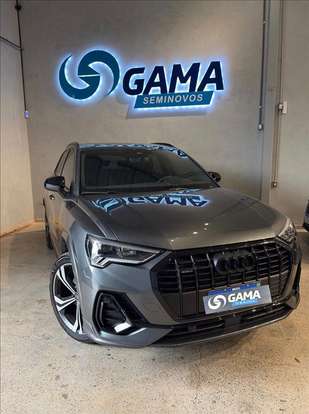 AUDI-Q3-2024