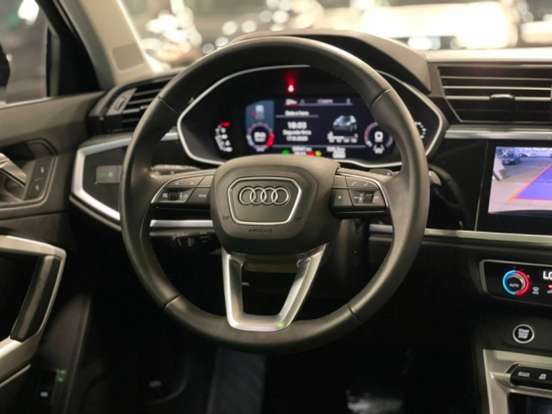 AUDI-Q3-2.0 40 TFSI GASOLINA PERFORMANCE QUATTRO TIPTRONIC AUDI-Q3-2022