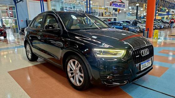 AUDI Q3 2.0 TFSI AMBITION QUATTRO 4P GASOLINA S TRONIC