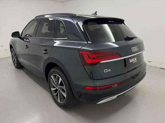 AUDI-Q5-2.0 45 TFSI GASOLINA PRESTIGE QUATTRO S TRONIC AUDI-Q5-2021