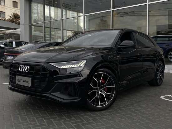 AUDI-Q8-3.0 TFSI GASOLINA PERFORMANCE BLACK QUATTRO TIPTRONIC AUDI-Q8-2023