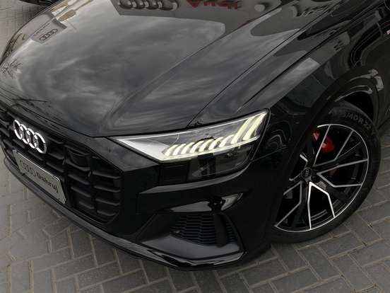 AUDI-Q8-3.0 TFSI GASOLINA PERFORMANCE BLACK QUATTRO TIPTRONIC AUDI-Q8-2023