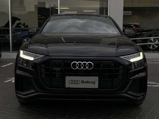 AUDI-Q8-3.0 TFSI GASOLINA PERFORMANCE BLACK QUATTRO TIPTRONIC AUDI-Q8-2023