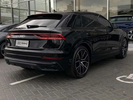 AUDI-Q8-3.0 TFSI GASOLINA PERFORMANCE BLACK QUATTRO TIPTRONIC AUDI-Q8-2023