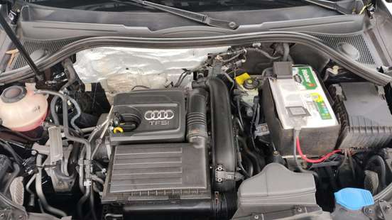 AUDI-Q3-2018