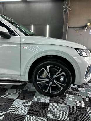 AUDI-Q5-2023